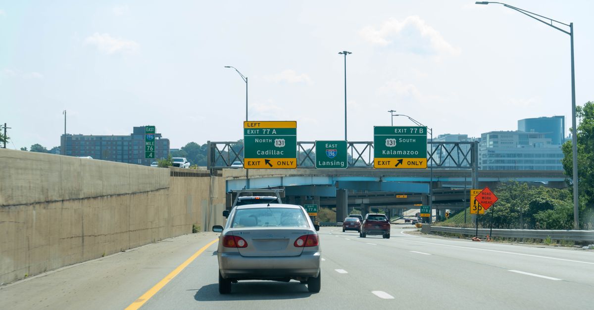 Are Tolls Tax Deductible? Yes, On Top of Your Mileage